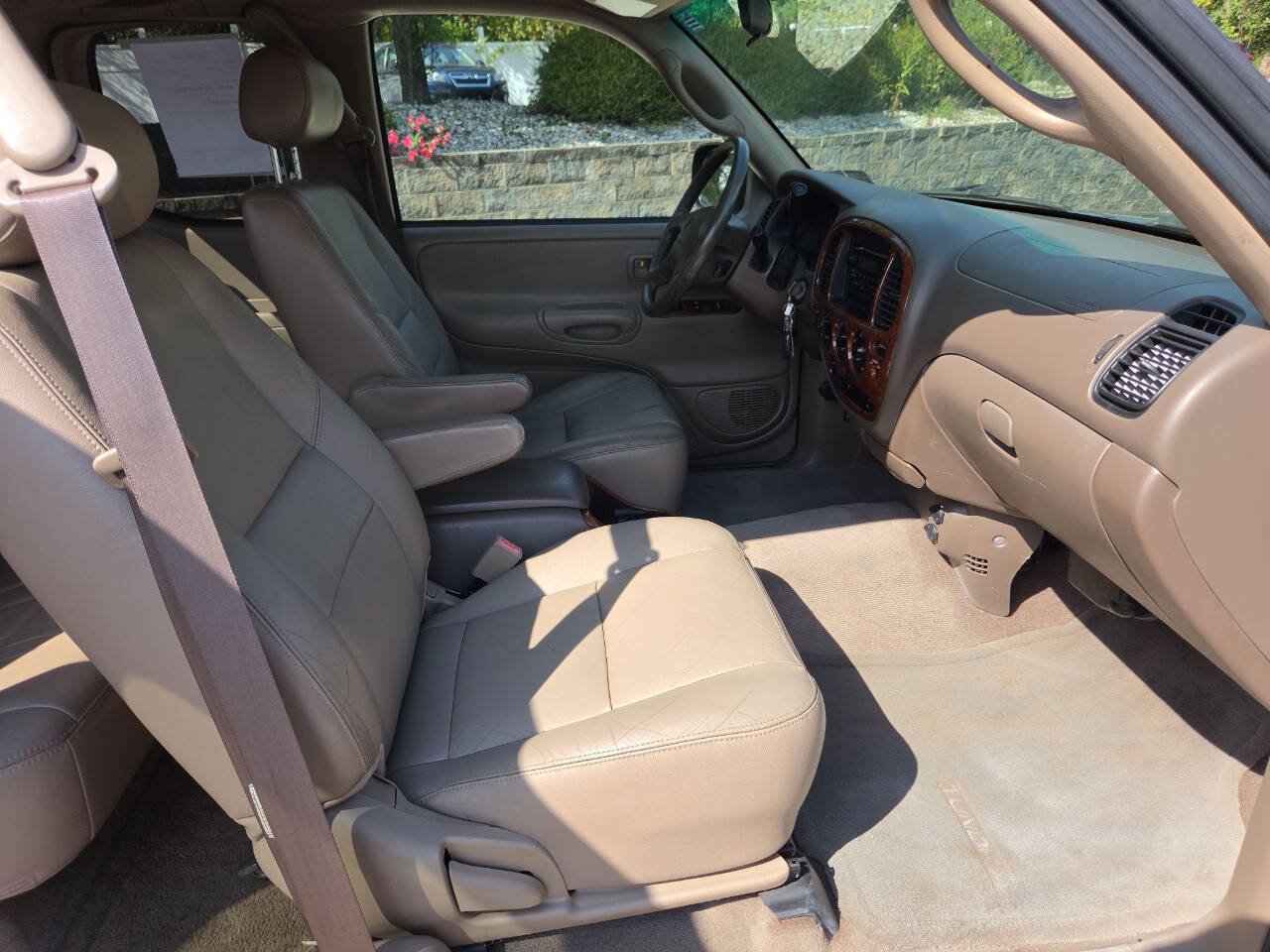 Used 2001 Toyota Tundra Limited w/ Off-Road Pkg AWD/4WD image 38