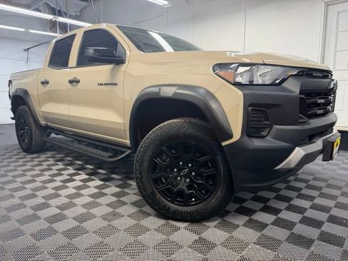Used 2024 Chevrolet Colorado Trail Boss w/ Safety Package AWD/4WD image 1