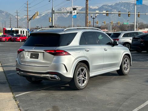 Used 2024 Mercedes-Benz GLE 450 4MATIC image 4