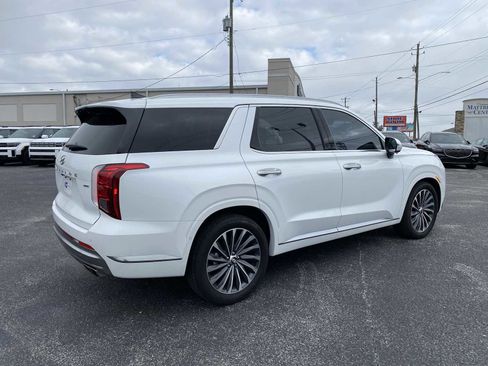 Certified 2024 Hyundai Palisade Calligraphy image 5