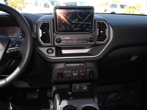 Certified 2023 Ford Bronco Sport Outer Banks AWD/4WD image 18