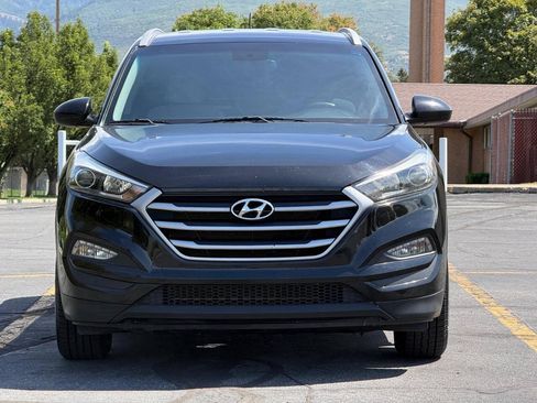 Used 2017 Hyundai Tucson SE w/ SE Popular Package 02 FWD image 8