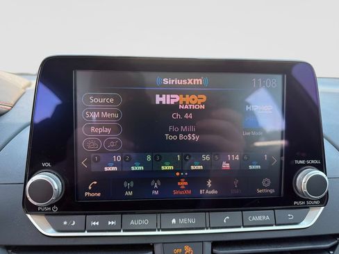 Used 2023 Nissan Altima 2.5 SR FWD image 24