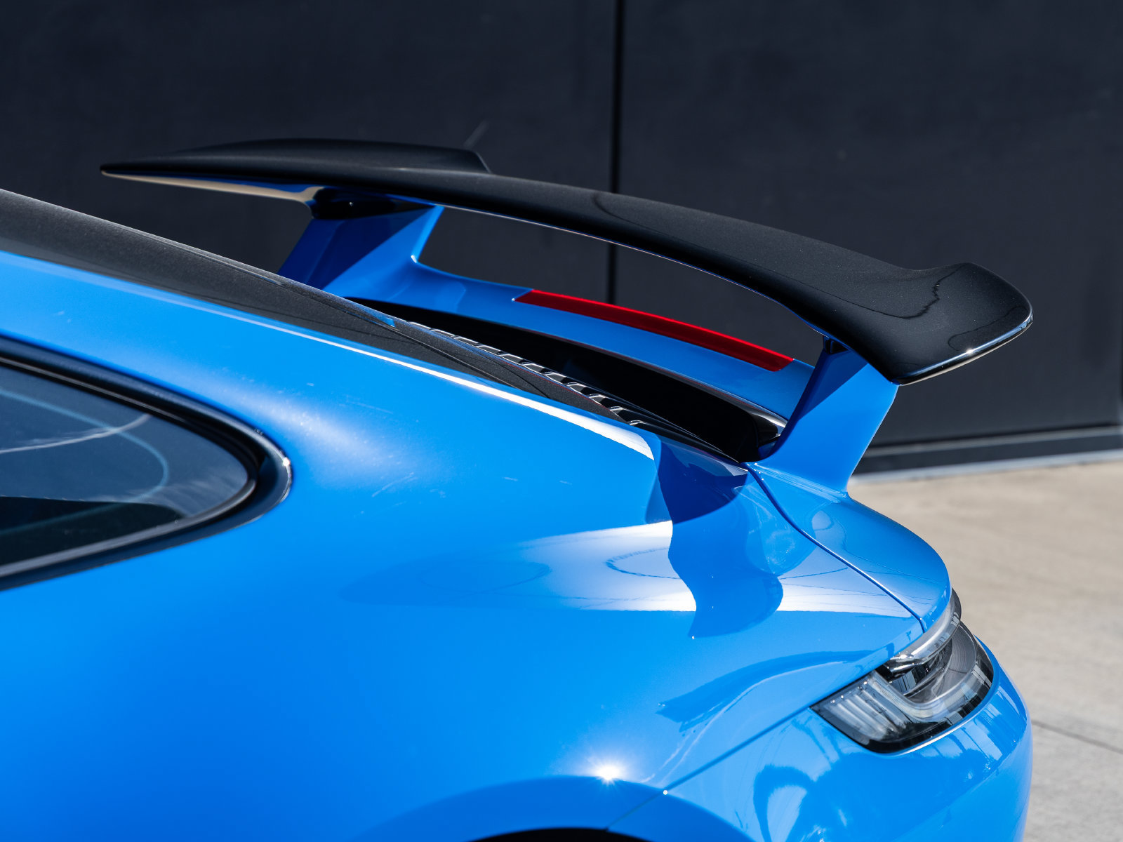 Certified 2023 Porsche 911 Carrera GTS RWD image 20