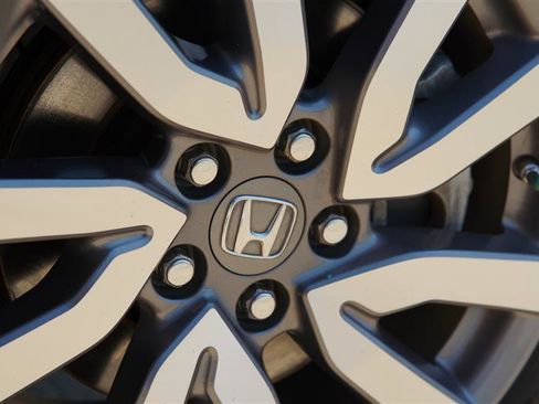 Used 2019 Honda Pilot EX-L image 16