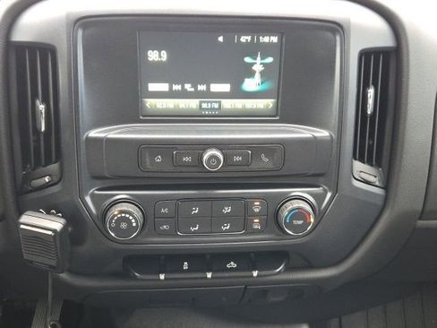 Used 2019 Chevrolet Silverado 1500 W/T w/ WT Convenience Package image 3