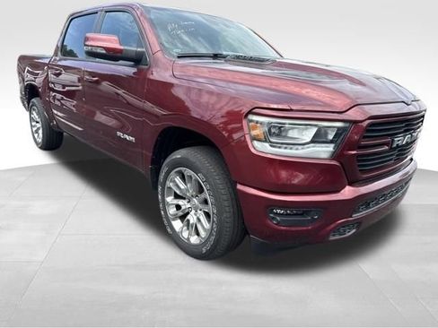 Used 2023 RAM 1500 Laramie AWD/4WD image 3