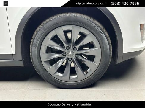 Used 2017 Tesla Model X 100D image 37