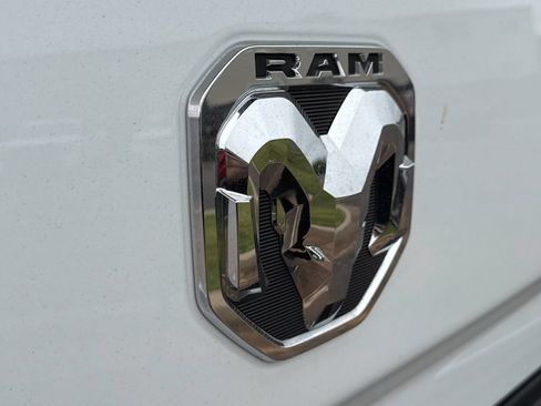 Used 2024 RAM 3500 Tradesman w/ Chrome Appearance Group AWD/4WD image 46