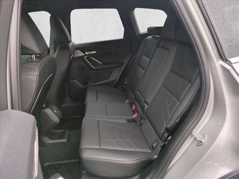 Used 2025 BMW X1 xDrive28i AWD/4WD image 26