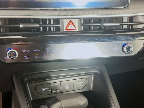 Used 2025 Kia K5 LXS image 23