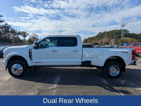 Certified 2024 Ford F450 Platinum w/ FX4 Off-Road Package image 8