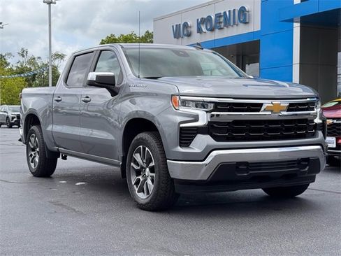 Used 2023 Chevrolet Silverado 1500 LT image 2
