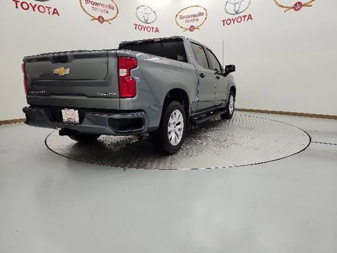 Used 2022 Chevrolet Silverado 1500 Custom AWD/4WD image 8