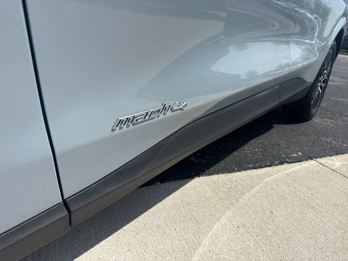 Used 2025 Ford Mustang Mach-E Premium AWD/4WD image 22