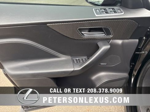 Used 2020 Jaguar F-PACE SVR image 22