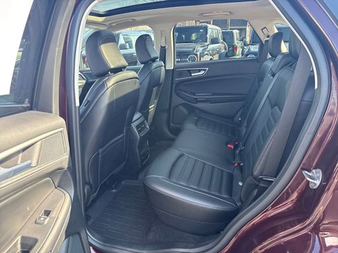 Used 2024 Ford Edge SEL w/ Convenience Package image 14