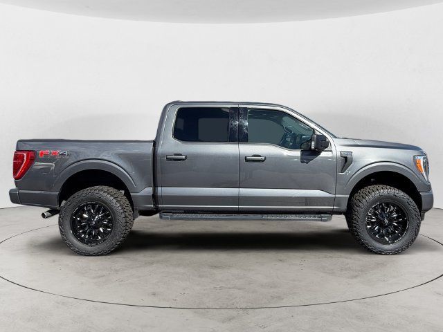 Used 2022 Ford F150 XLT w/ Equipment Group 302A High AWD/4WD image 5