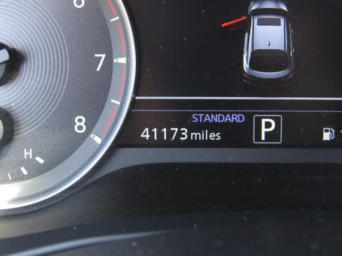 Used 2023 INFINITI QX55 Essential AWD/4WD image 30