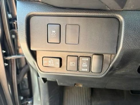 Used 2023 Toyota Tacoma TRD Sport AWD/4WD image 16
