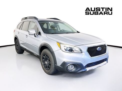 Used 2016 Subaru Outback 3.6R Limited AWD/4WD image 1