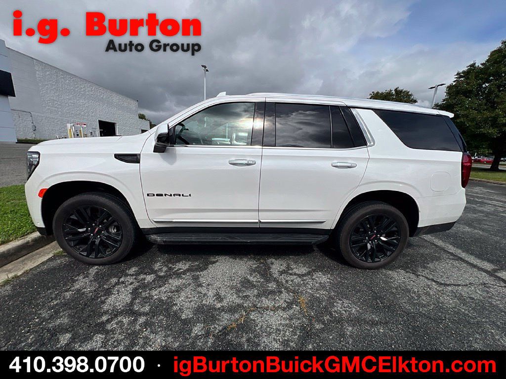 Used 2024 GMC Yukon Denali w/ Advanced Technology Package AWD/4WD image 6