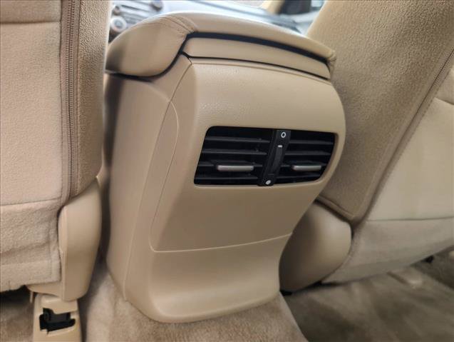 Used 2011 Honda Accord EX image 17
