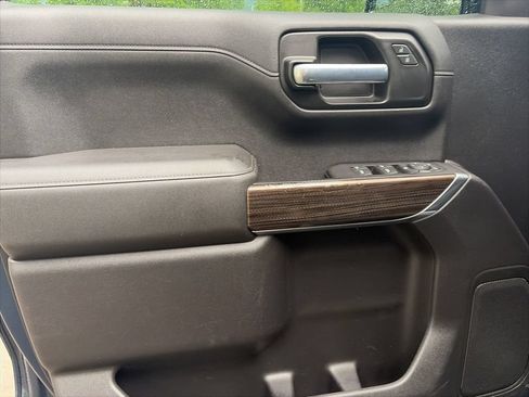 Used 2021 Chevrolet Silverado 1500 RST w/ Bed Protection Package RWD image 9
