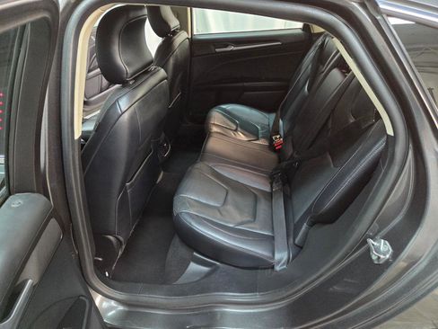 Used 2019 Ford Fusion Titanium FWD image 16