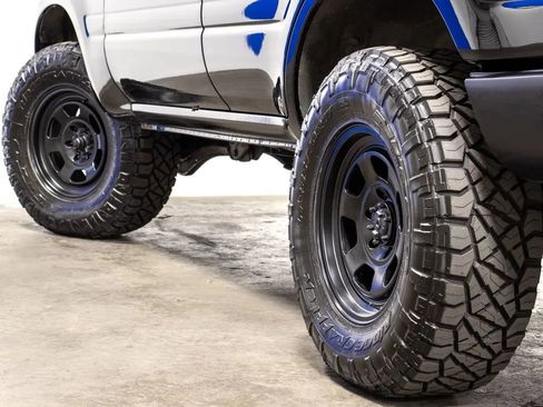 Used 1996 Toyota Land Cruiser image 22