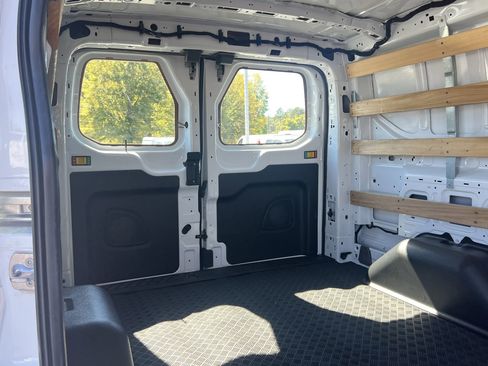 Used 2024 Ford Transit 250 Low Roof w/ Exterior Upgrade Package image 24