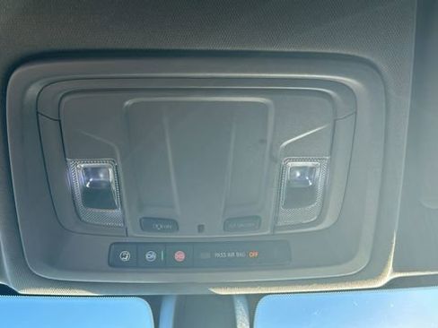 Used 2022 Chevrolet Silverado 1500 LT w/ Bed Protection Package image 23