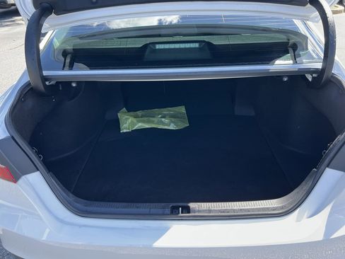 Used 2022 Toyota Camry LE FWD image 33