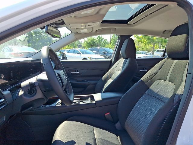Used 2026 Nissan Sentra SV w/ SV Convenience Package FWD image 14