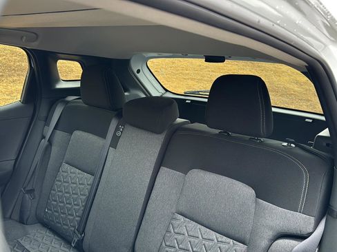 New 2026 Nissan Kicks SV w/ SV Premium Package image 28