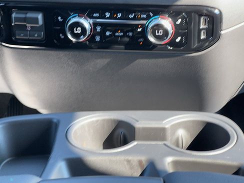 Certified 2025 GMC Sierra 1500 Elevation AWD/4WD image 15