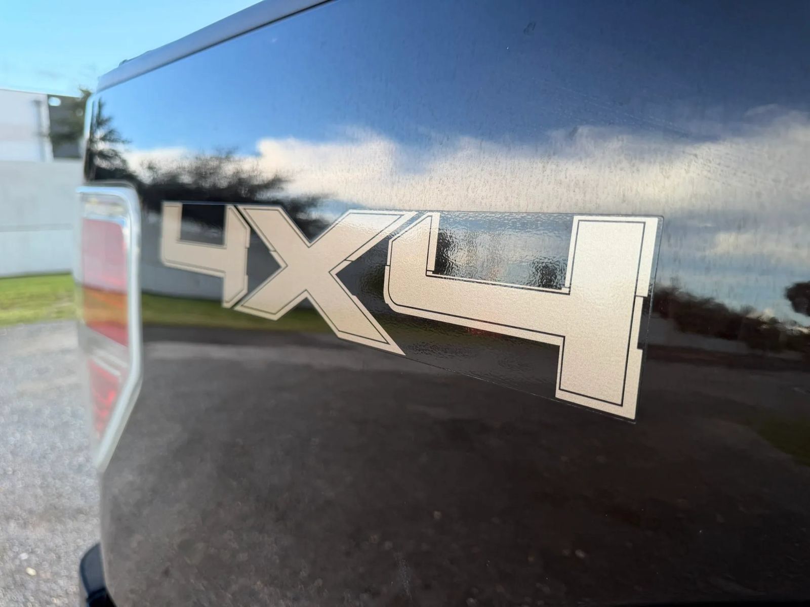 Used 2014 Ford F150 Platinum AWD/4WD image 34