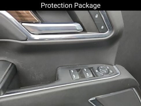 Used 2024 Chevrolet Silverado 1500 LT Trail Boss w/ Protection Package image 12