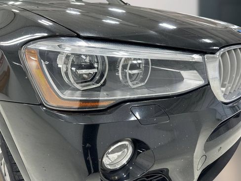 Used 2017 BMW X4 xDrive28i AWD/4WD image 11