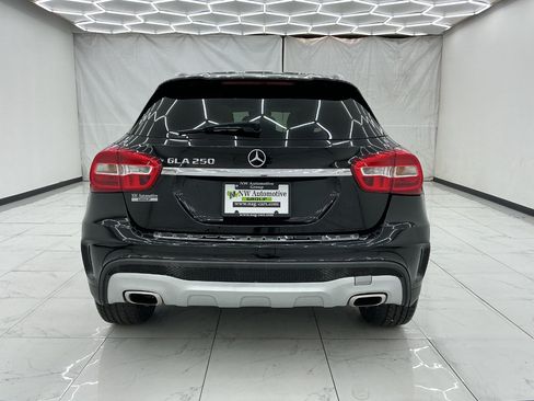 Used 2015 Mercedes-Benz GLA 250 w/ Premium Package image 10