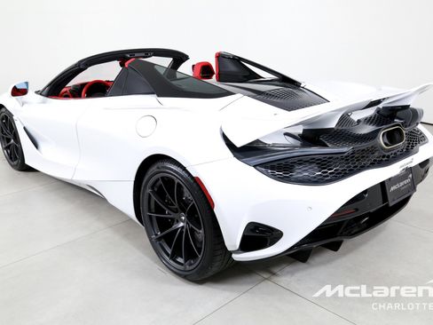 New 2027 McLaren 750S Spider RWD image 8