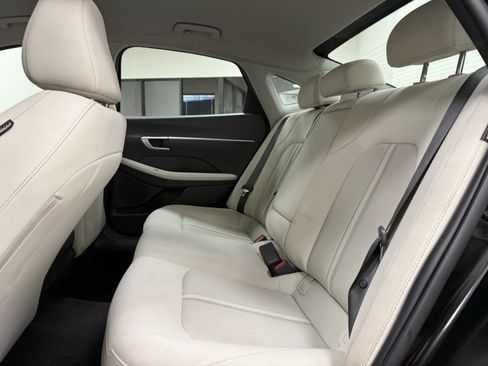 Used 2025 Hyundai Sonata SEL FWD image 14