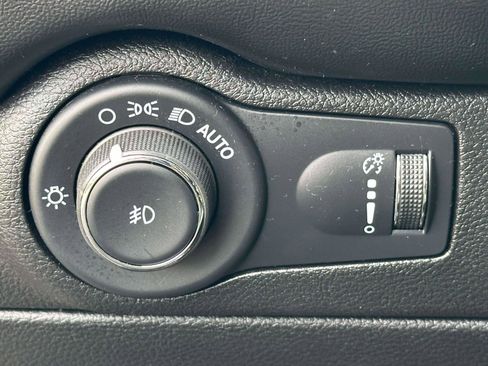 Used 2022 Dodge Durango GT w/ Blacktop Package image 19