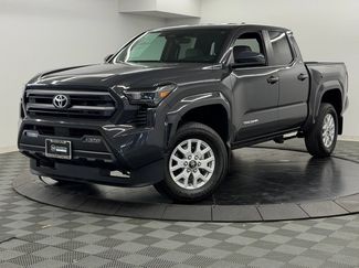 Used 2026 Toyota Tacoma SR5 AWD/4WD video 3