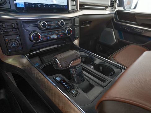 Used 2024 Ford F150 King Ranch w/ FX4 Off-Road Package image 23