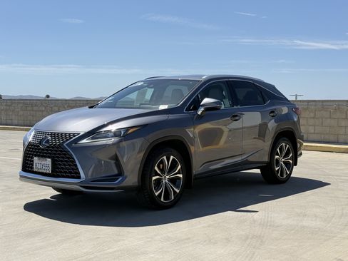 Certified 2022 Lexus RX 350 FWD w/ Premium Package image 8