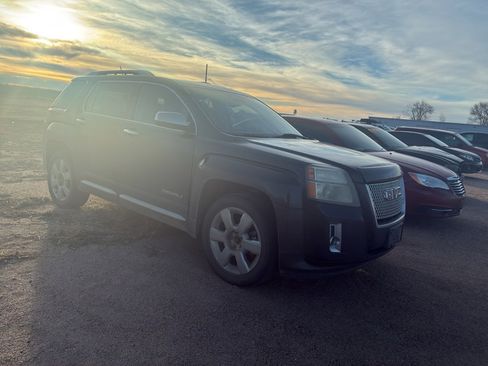 Used 2013 GMC Terrain Denali image 3