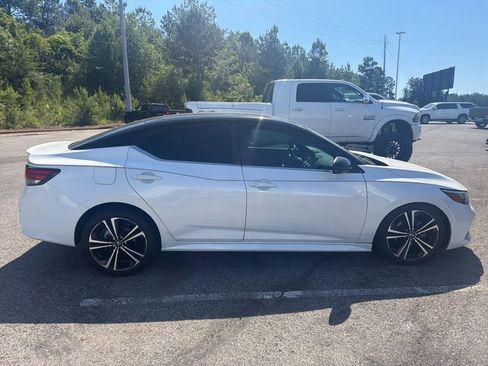 Used 2020 Nissan Sentra SR FWD image 6