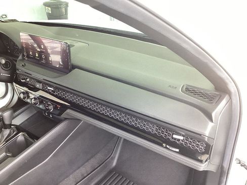 Used 2024 Honda Accord Sport image 17