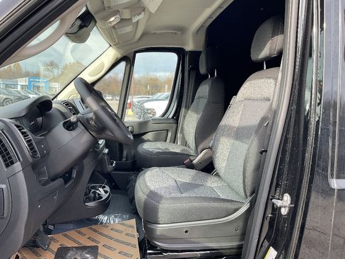New 2026 RAM ProMaster 2500 image 8
